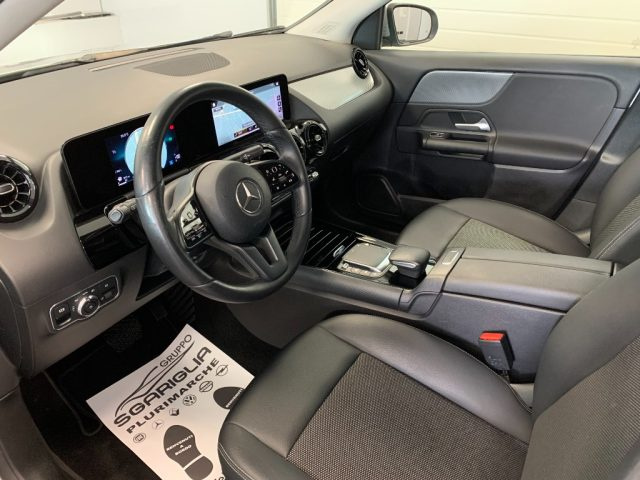 MERCEDES-BENZ GLA 180 D AUTOMATICO SPORT PLUS - foto 9