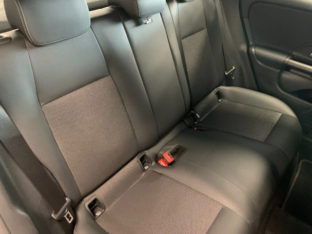 MERCEDES-BENZ GLA 180 D AUTOMATICO SPORT PLUS - foto 11