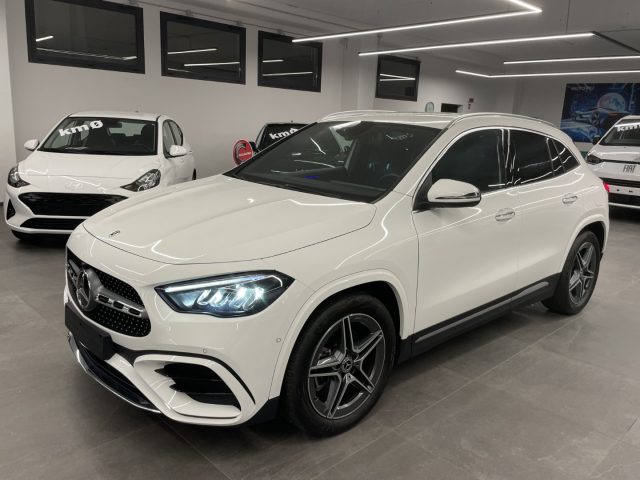 MERCEDES-BENZ GLA 200 2.0 D 150 CV AMG PREMIUM - foto 11