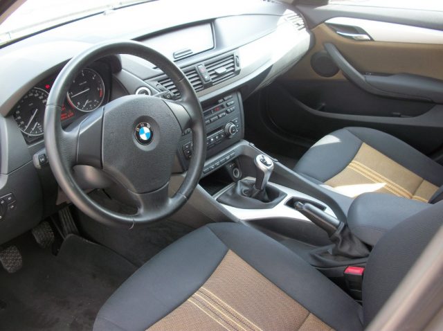 BMW X1 SDRIVE18D - foto 7