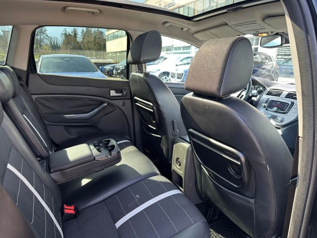 FORD KUGA 2.0 TDCI 136 CV 4WD TITANIUM DPF - foto 14