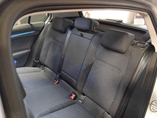 VOLKSWAGEN GOLF 1.0 ETSI EVO LIFE DSG 17" MHEV C - foto 8