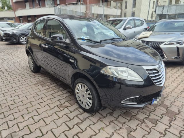 LANCIA YPSILON 0.9 TWINAIR 85 CV 5 PORTE METANO - foto 3