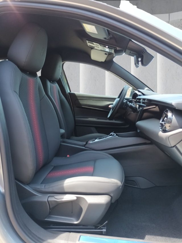ALFA ROMEO JUNIOR 1200 HYBRID SPECIALE 145CV EDCT6 - foto 11