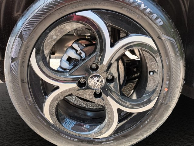 ALFA ROMEO JUNIOR 1200 HYBRID SPECIALE 145CV EDCT6 - foto 20