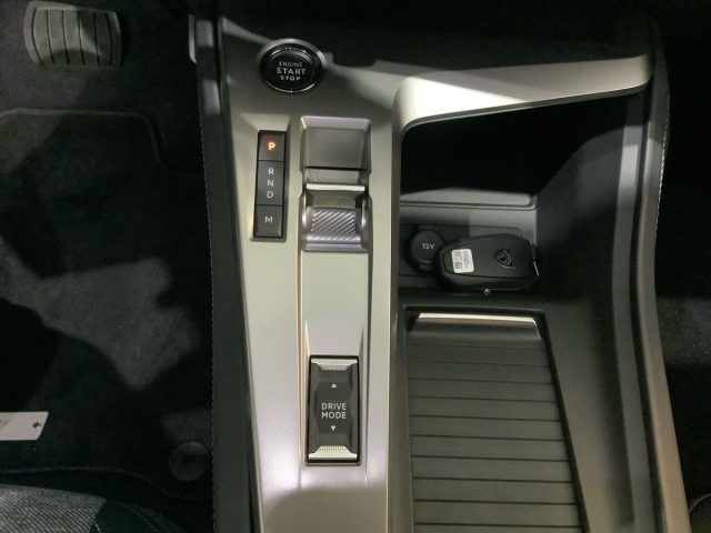 PEUGEOT 408 HYBRID 136 E-DCS6 ALLURE - foto 23