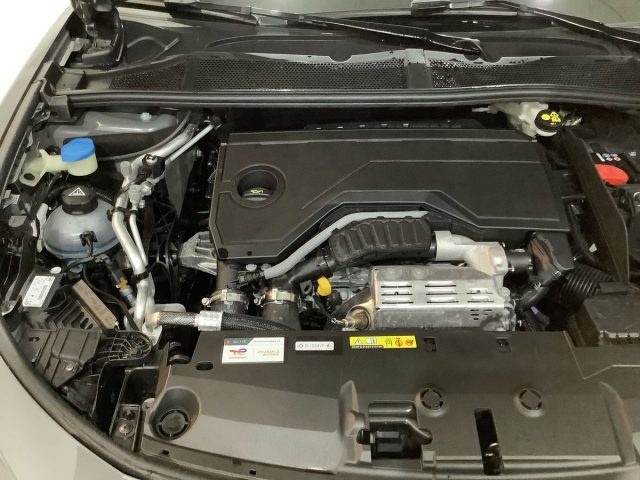 PEUGEOT 408 HYBRID 136 E-DCS6 ALLURE - foto 26