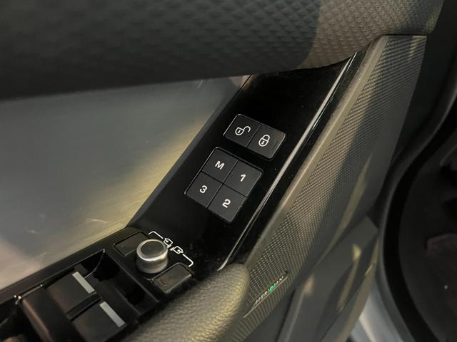 LAND ROVER RANGE ROVER VELAR 2.0D I4 180 CV R-DYNAMIC S - foto 15