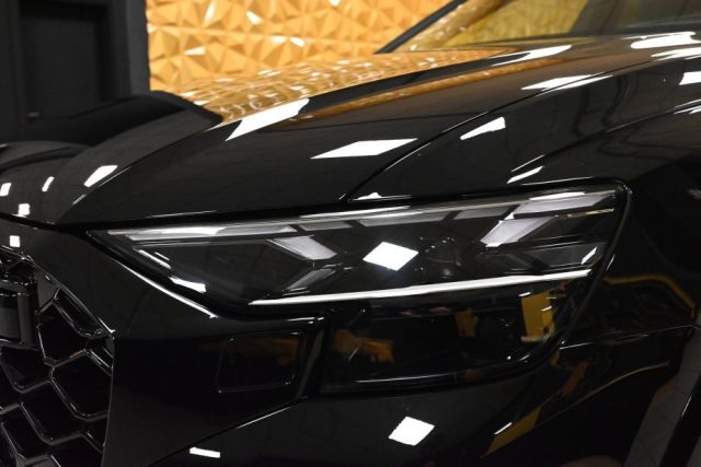 AUDI RS Q8 PERFORMANCE 640CV MOD.2027 CARBO - foto 19