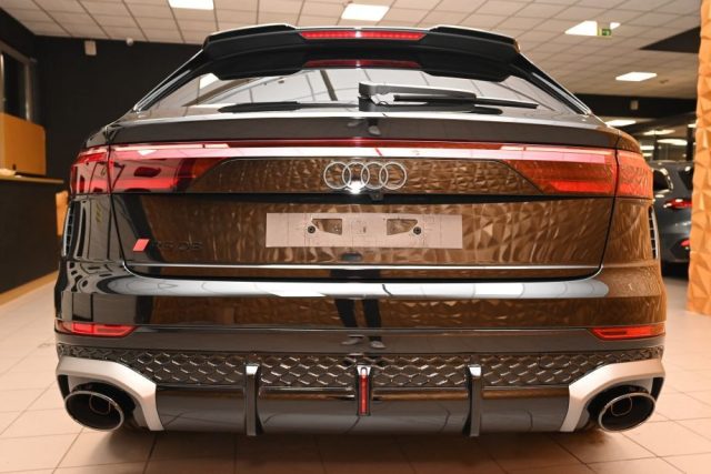 AUDI RS Q8 PERFORMANCE 640CV MOD.2027 CARBO - foto 6