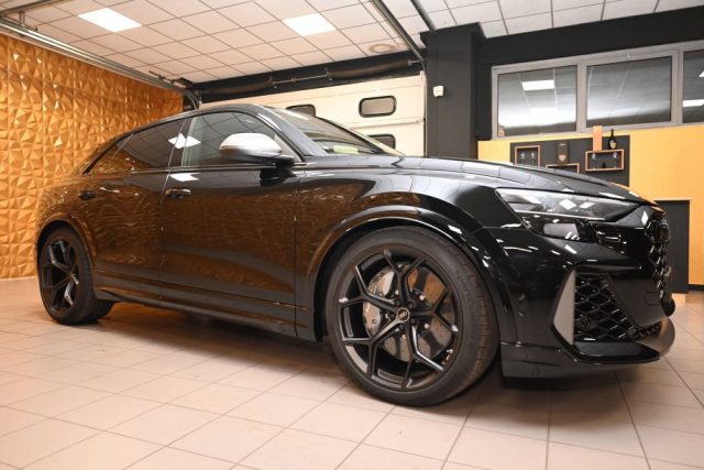 AUDI RS Q8 PERFORMANCE 640CV MOD.2027 CARBO - foto 7