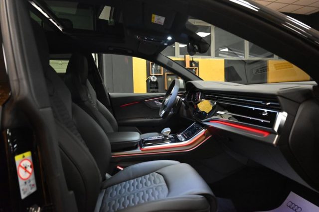 AUDI RS Q8 PERFORMANCE 640CV MOD.2027 CARBO - foto 43