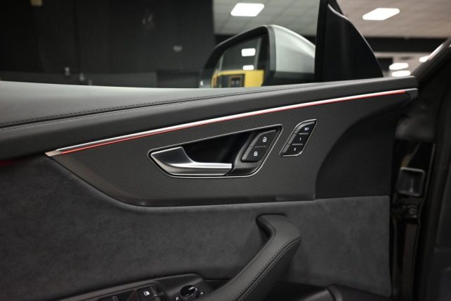 AUDI RS Q8 PERFORMANCE 640CV MOD.2027 CARBO - foto 48