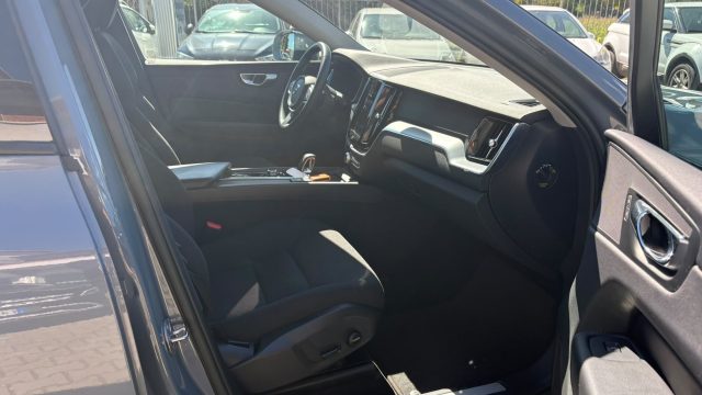 VOLVO XC60 B4 (D) AWD AUTO MOMENTUM N1 *NET - foto 20
