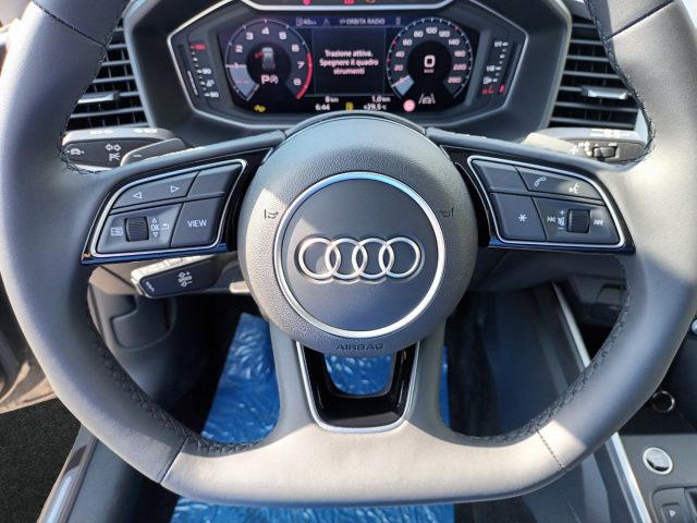 AUDI A1 SPB 30 TFSI BLACK-LINE PACKLUCI  - foto 18