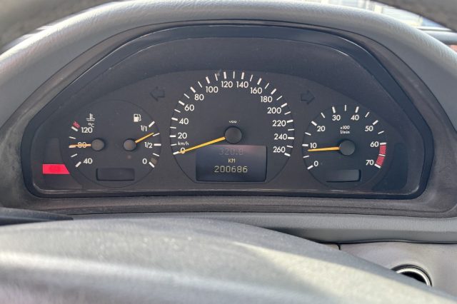 MERCEDES-BENZ CLK 200 KOMPR. TPS CAT CABRIO ELEGANCE - foto 12