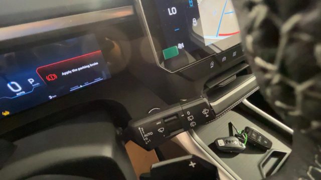 JEEP COMPASS E-HYBRID 1.2 TURBO MHEV 106KW FI - foto 18
