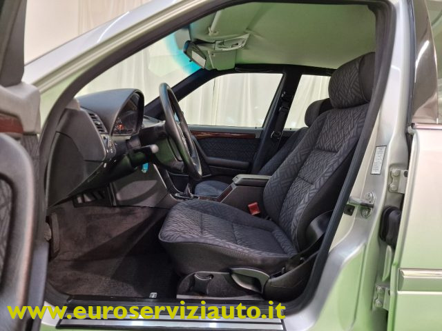 MERCEDES-BENZ C 180 CAT ELEGANCE - foto 28