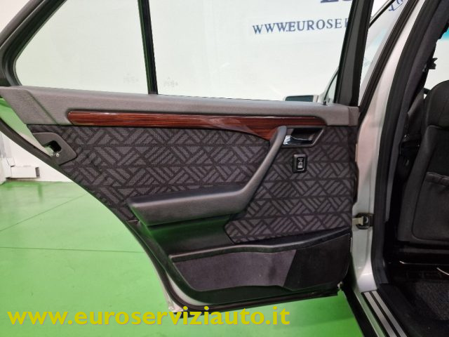 MERCEDES-BENZ C 180 CAT ELEGANCE - foto 39