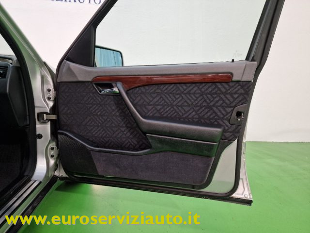 MERCEDES-BENZ C 180 CAT ELEGANCE - foto 41