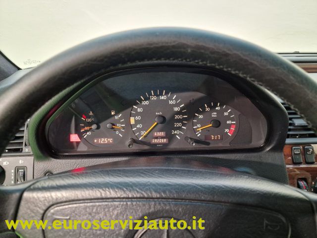 MERCEDES-BENZ C 180 CAT ELEGANCE - foto 27