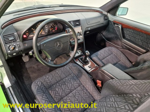 MERCEDES-BENZ C 180 CAT ELEGANCE - foto 37