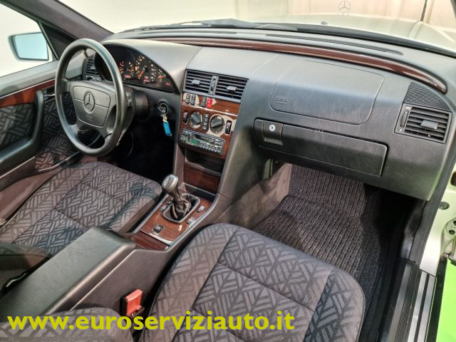 MERCEDES-BENZ C 180 CAT ELEGANCE - foto 36