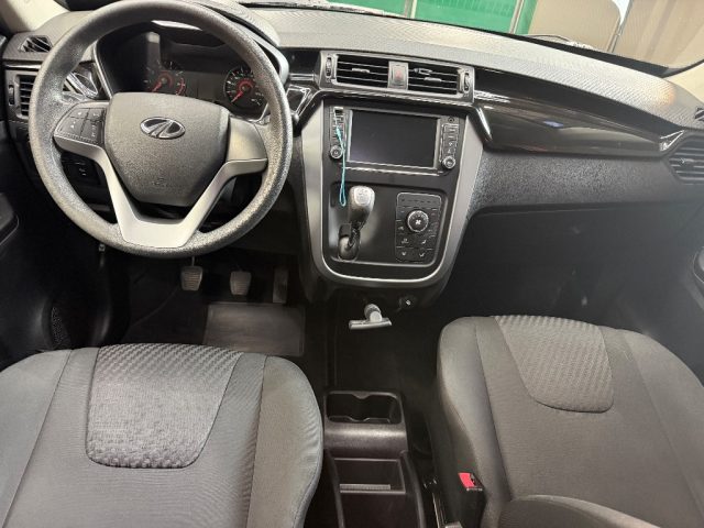 MAHINDRA KUV100 1.2 VVT K8 - foto 9