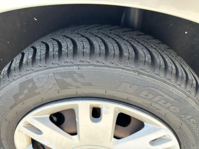 FORD FUSION + 1.4 16V 5P. - foto 7