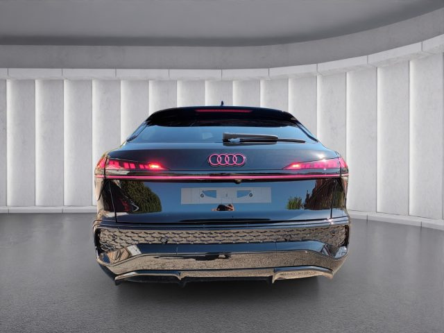 AUDI Q3 2000 SPB TDI BLACKLINE 150CV STR - foto 7