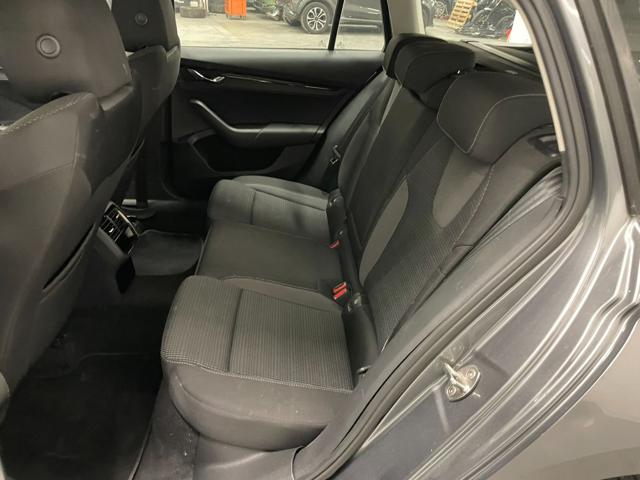 SKODA OCTAVIA 2.0 TDI EVO SCR 150CV DSG WAGON - foto 12