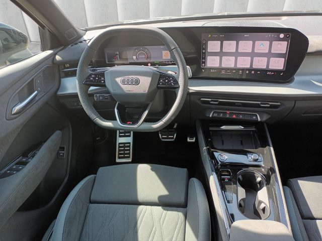 AUDI Q3 2000 SPB TDI BLACKLINE 150CV STR - foto 16