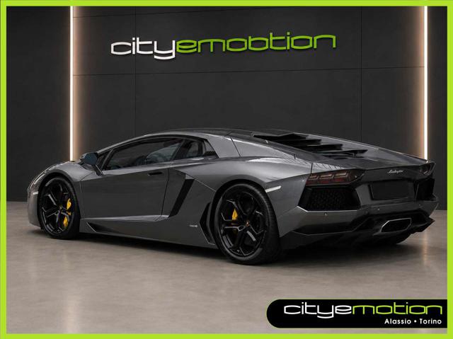 LAMBORGHINI AVENTADOR 6.5 V12 LP700-4 - foto 2
