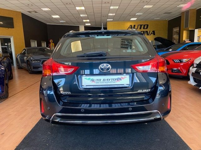 TOYOTA AURIS TOURING SPORTS 2.0 D-4D LOUNGE - foto 6