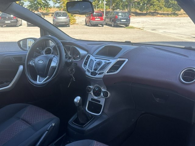 FORD FIESTA 1.4 TDCI 68CV 3P. TITANIUM - foto 11