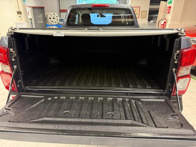 ISUZU D-MAX N60 1.9 SPACE CAB B 4X4 - foto 6
