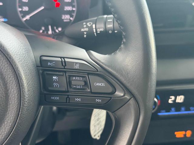 TOYOTA YARIS 1.5 HYBRID AUTOM 5 PORTE BUSINES - foto 11