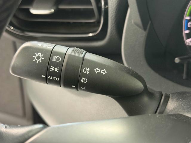 TOYOTA YARIS 1.5 HYBRID AUTOM 5 PORTE BUSINES - foto 12