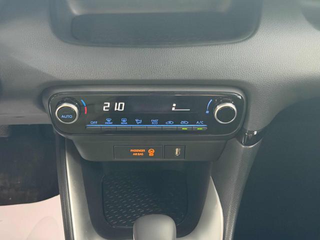 TOYOTA YARIS 1.5 HYBRID AUTOM 5 PORTE BUSINES - foto 14