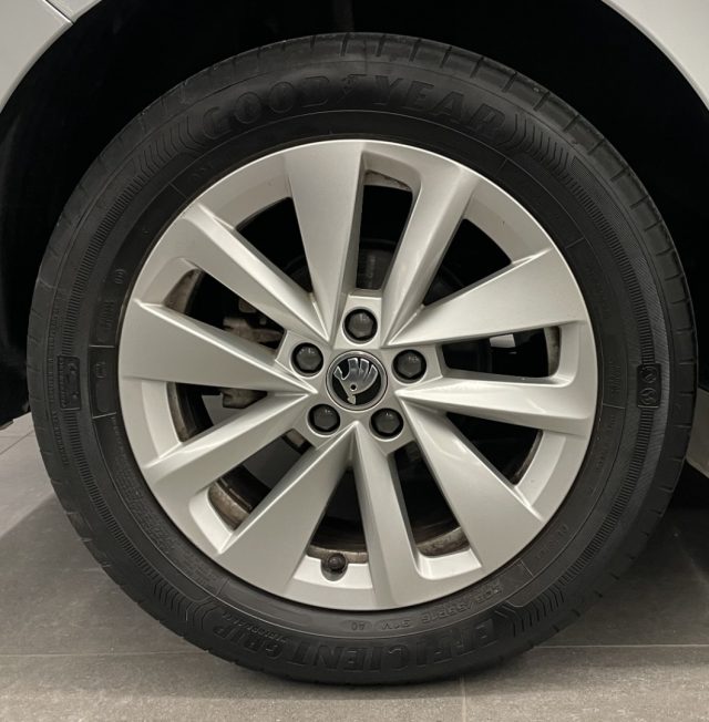 SKODA SCALA 1.0 TSI 95 CV AMBITION - foto 17