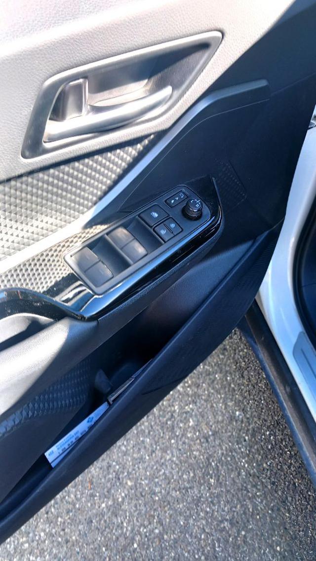 TOYOTA C-HR 1.8 HYBRID E-CVT GR SPORT - foto 6