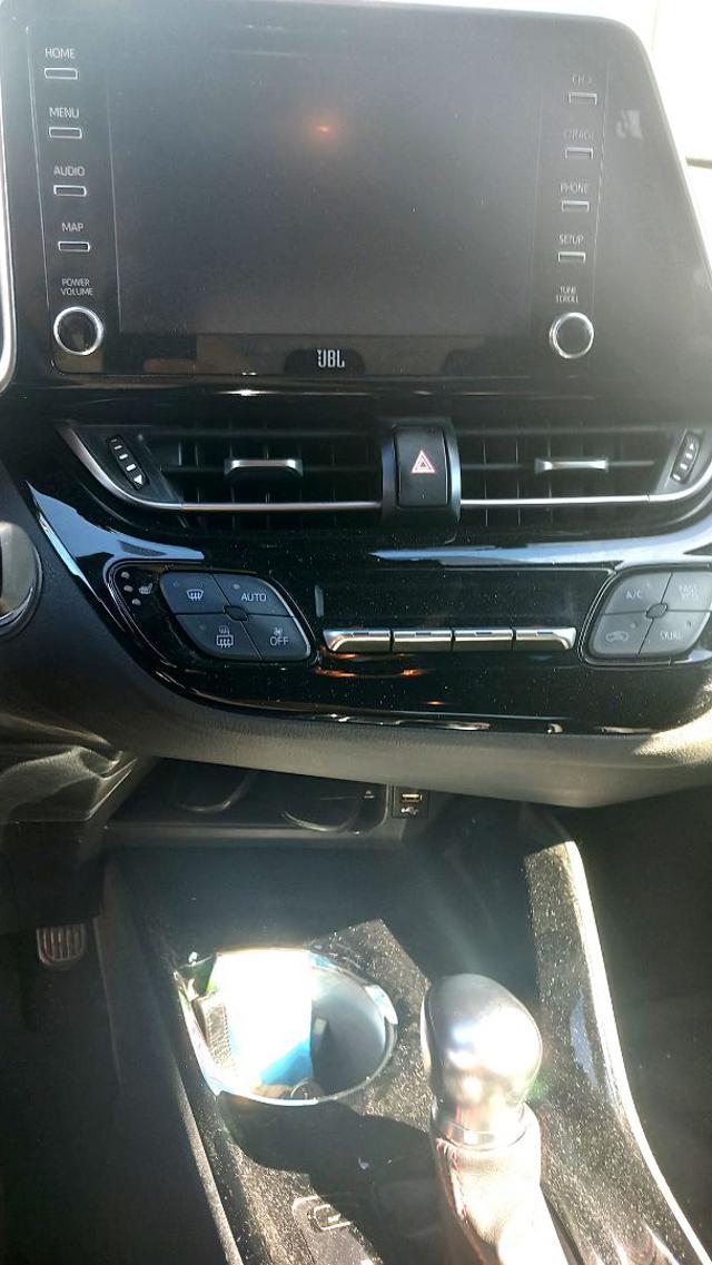 TOYOTA C-HR 1.8 HYBRID E-CVT GR SPORT - foto 8