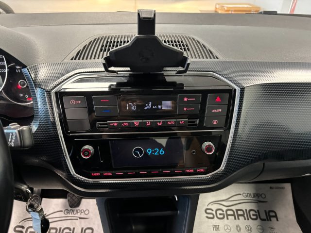 VOLKSWAGEN UP! 1.0 BENZINA EVO COLOR UP! BLUEMO - foto 14
