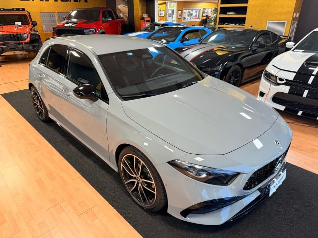 MERCEDES-BENZ A 180 D AUTOMATIC ALPINE GREY EDITION - foto 3
