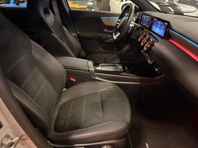 MERCEDES-BENZ A 180 D AUTOMATIC ALPINE GREY EDITION - foto 13