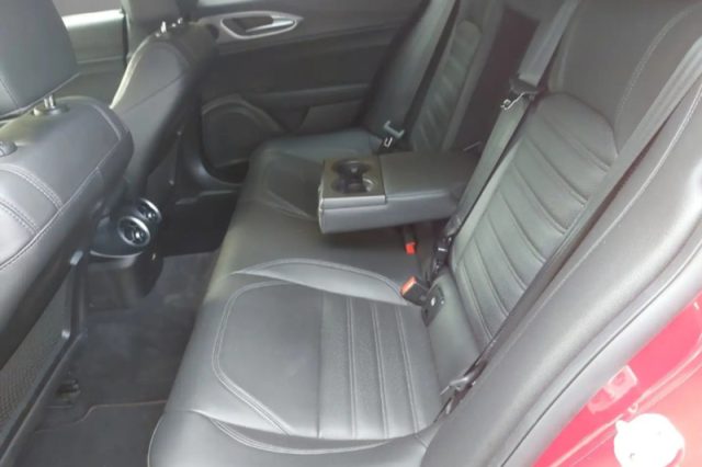 ALFA ROMEO GIULIA 2.0 TURBO 200 CV AT8 B-TECH - foto 8