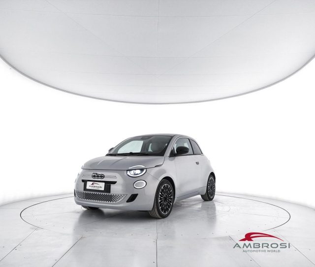 FIAT 500 1.0 HYBRID ICON - foto 1
