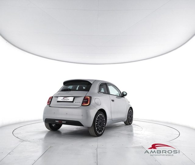 FIAT 500 1.0 HYBRID ICON - foto 3