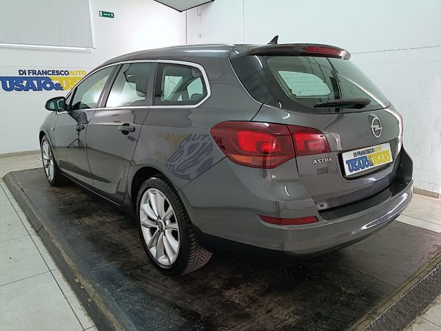 OPEL ASTRA 1.7 CDTI 130CV SPORTS TOURER COS - foto 2