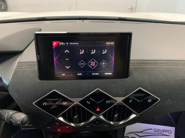 DS DS 3 CROSSBACK PERFORMANCE LINE 1.5 BLUEHDI STR - foto 21